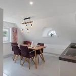 Ku Apartmán *
